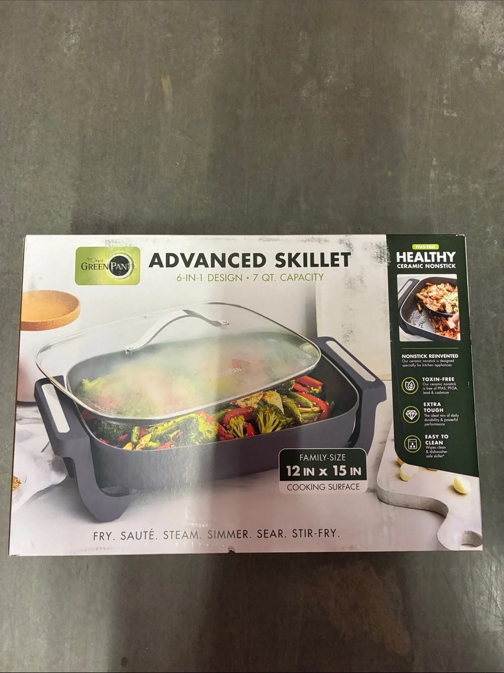 GreenPan Advanced Skillet - Gray and White